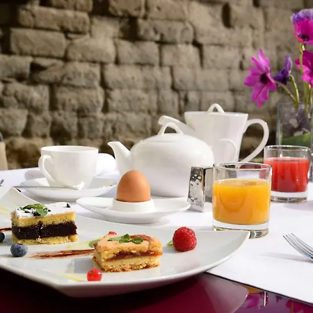 Palazzo Montemartini Rome, A Radisson Collection Hotel Roma