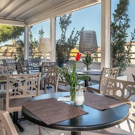 Hotell Fragrance St. Peter 3*