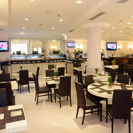 Trilussa Palace Congress & Hotel 4*
