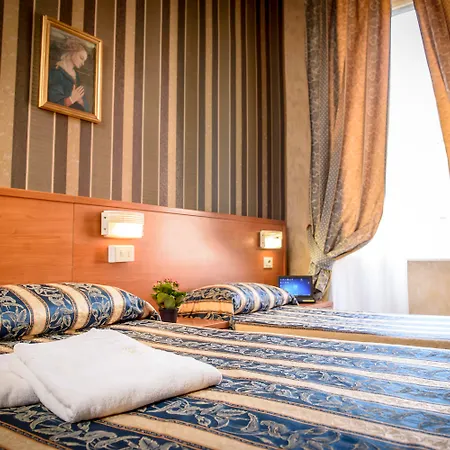 Hotel Emmaus Rome