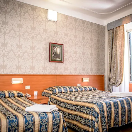 Hotel Emmaus 3*