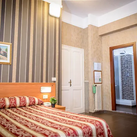 Hotel Emmaus 3*