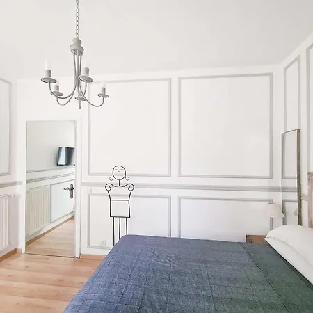 Apartment Via Vittoria Quattro *