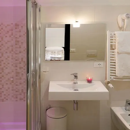 Stardust Bed & Breakfast 3*