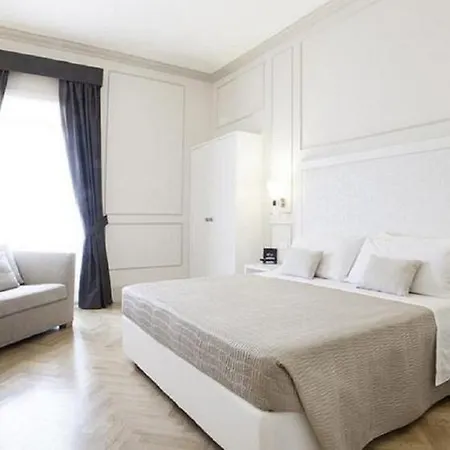 Residenza Scipioni Luxury Bed & Breakfast 2*