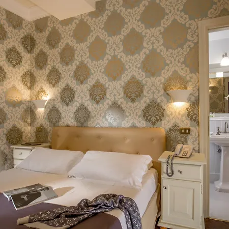 Boutique Anahi 3* Rome
