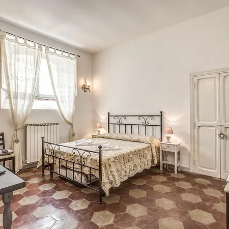 Relais La Torretta 2*