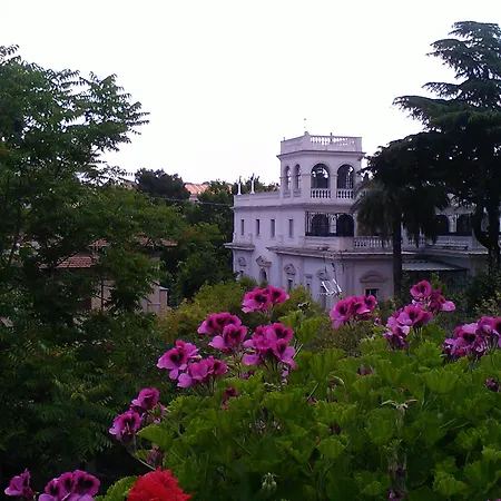 Prati Aparthotel 4*