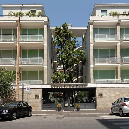 Prati Aparthotel 4*