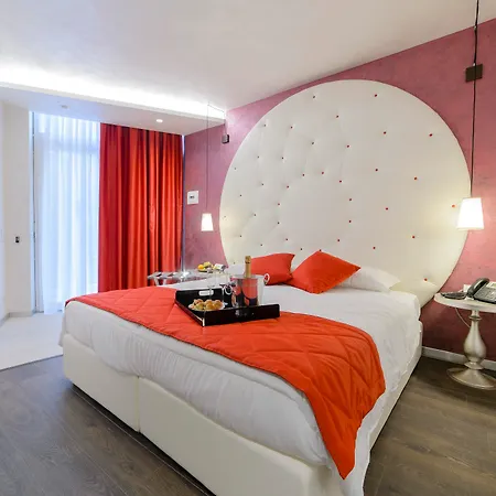 Hotel Vespasiano 4*