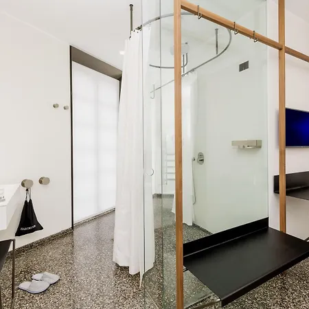 Hotel Royal Bissolati Rome