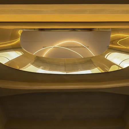 Royal Bissolati Hotel 4*