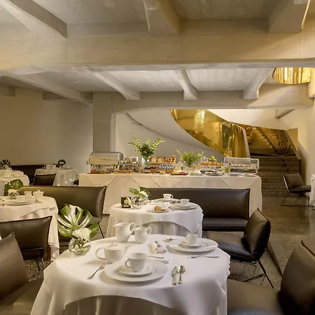 Royal Bissolati 4* Rome