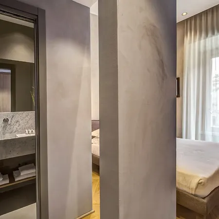 G55 Design 3* Roma