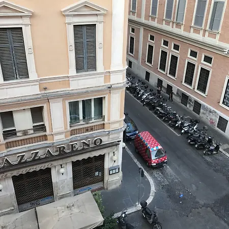 Tito Hotel 3*