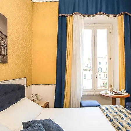 Ih Piazza Di Spagna View - Luxury 3*