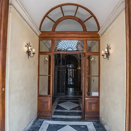 Ih Piazza Di Spagna View - Luxury Guest house