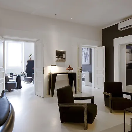 Bed and breakfast Piazza Di Spagna 9 Roma