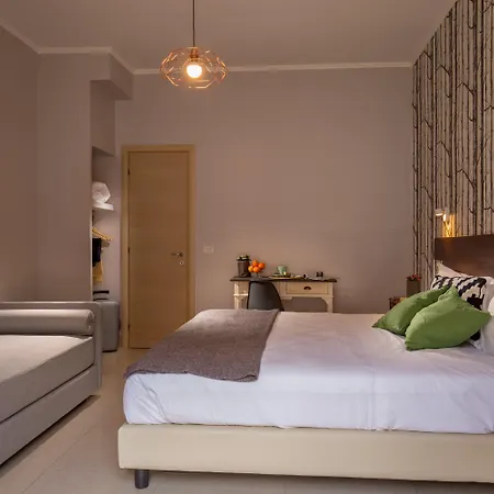 Urban Garden 3*