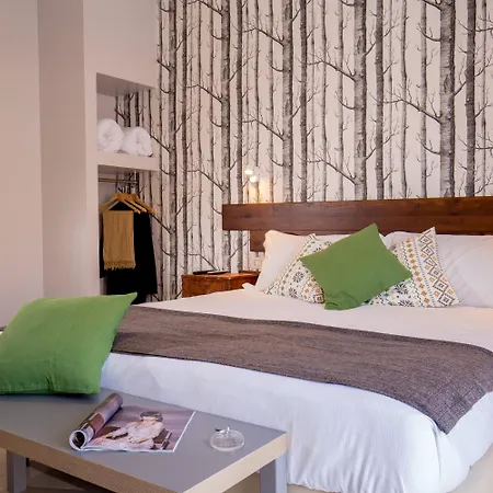 Urban Garden Hotel 3*