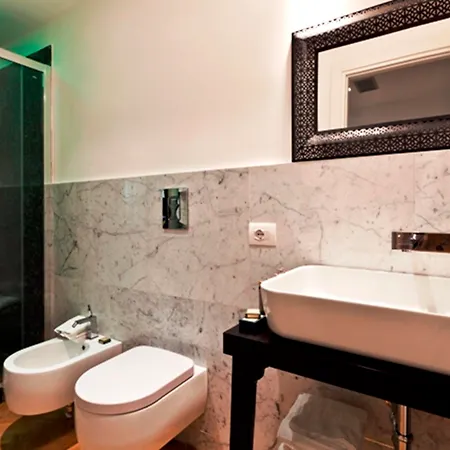 Vanity Navona Hotel