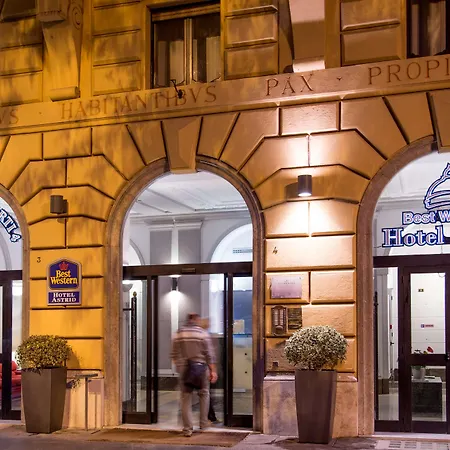 Western Astrid Roma