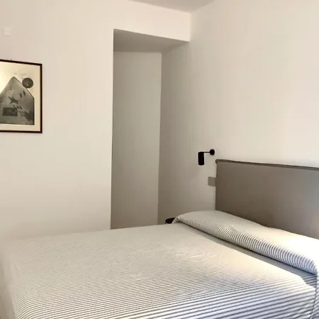 Apartment Happy Domus - Rosso Corte Trastevere