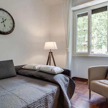 Romefinestay Mirabello Apartment Rome