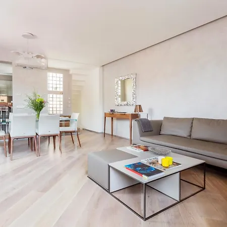 Apartment Exclusive Rooftop-designd Rome