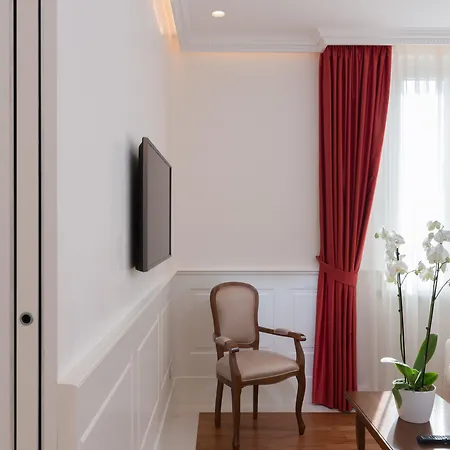 Hotel Degli Artisti
