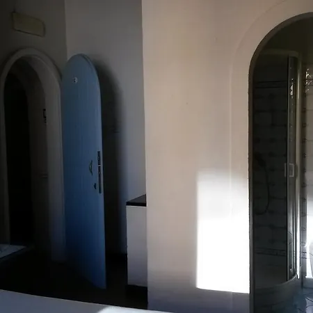 فندق أندريانا