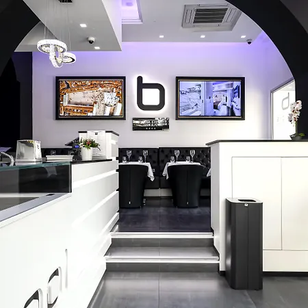 The One Boutique & (adults Only) 4* Roma