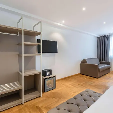 Mercure Centro Termini Otel 4*