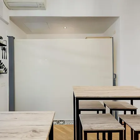 Guest house Vivilo Collection - Marche 54 - Close To Via Veneto Area - Lt