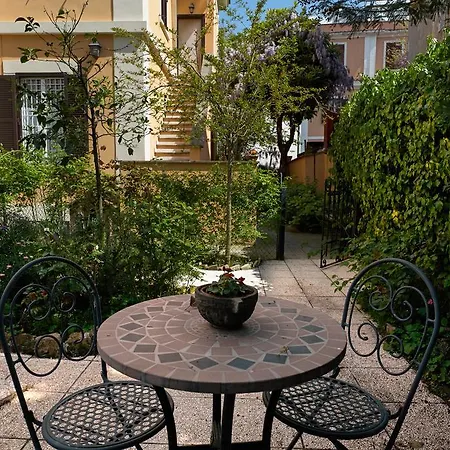 Holiday home Gianicolo Penny's Garden Rome