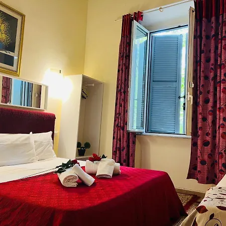 Guest house Affitacamere Radi 2*