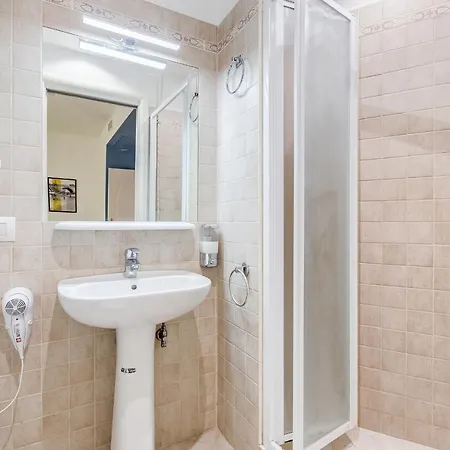 Guest house Vivilo Collection - Marche 54 - Close To Via Veneto Area - Lt Rome