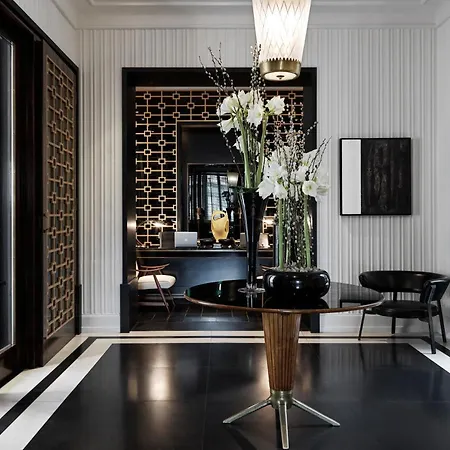 J.k. Place - The Leading Of The World Hotel 5*