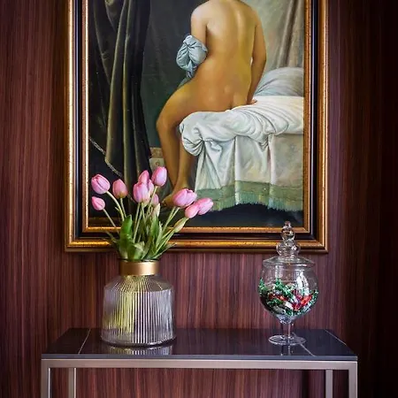 Dharma Style & Hotel