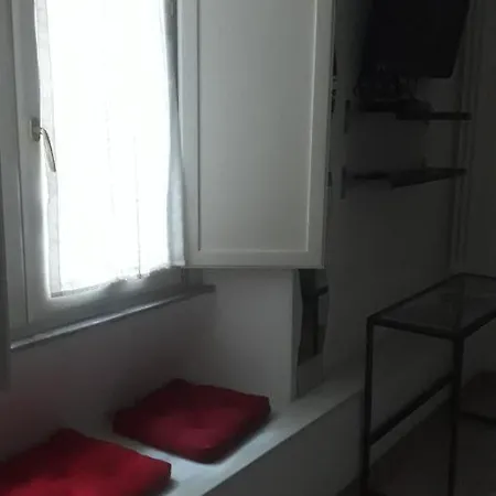 Sacra Domus Apartment *