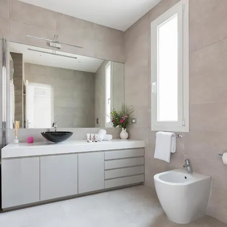 Exclusive Rooftop-designd Rome