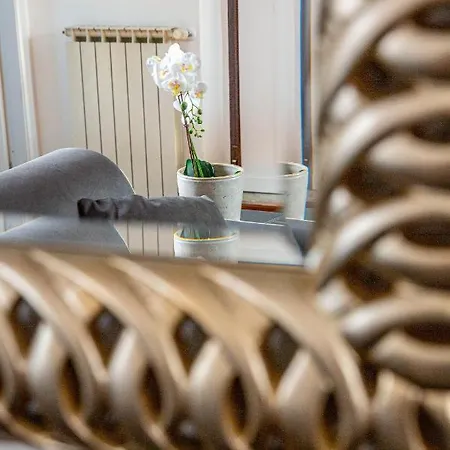 Luxury Floor In Trastevere Apartment *