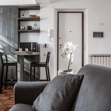 Luxury Floor In Trastevere Rome