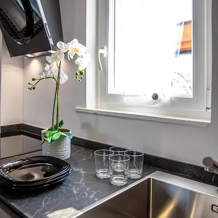 Luxury Floor In Trastevere Apartment *