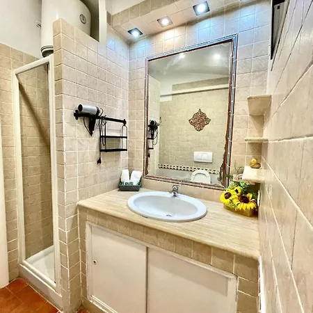 Dani House Appartement *