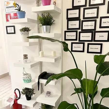 Dea Flora Апартаменты Рим