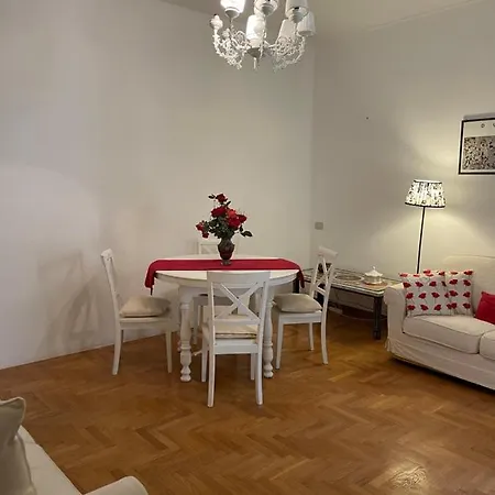 Elegant Apt-typical Palazzina Pz Alessandria