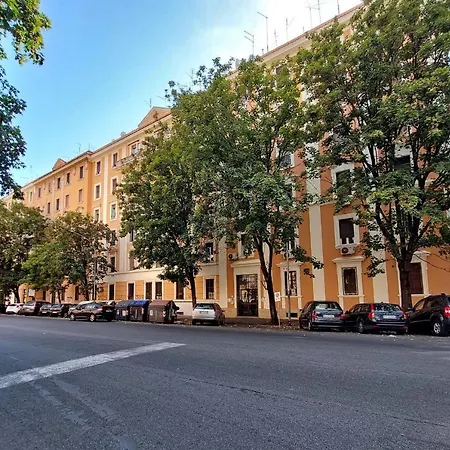 Ettore Rolli In Trastevere By Halldis Apartment Rome