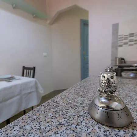 Apartment Vercelli Near San Giovanni Rome