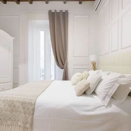 Navona Love Apartment